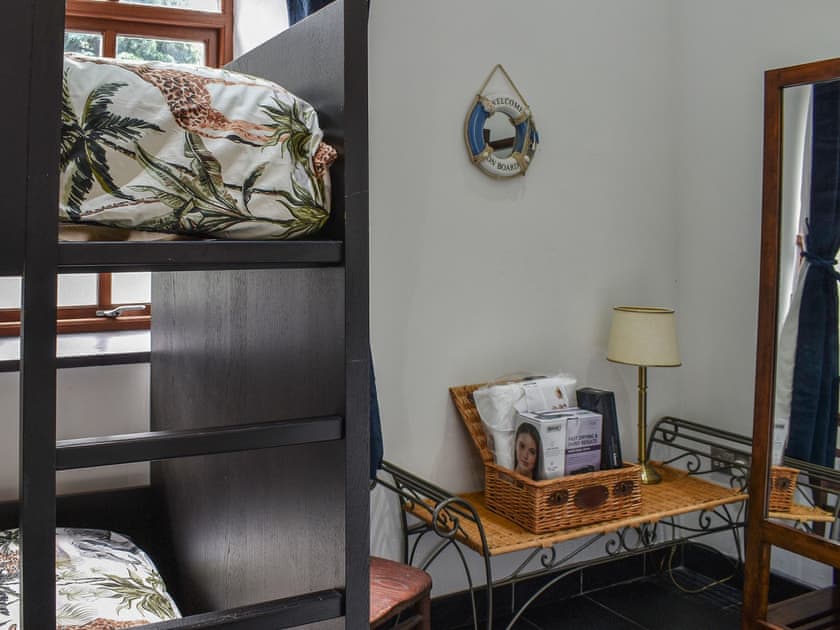 Bunk bedroom | Sant Pedr, Amlwch