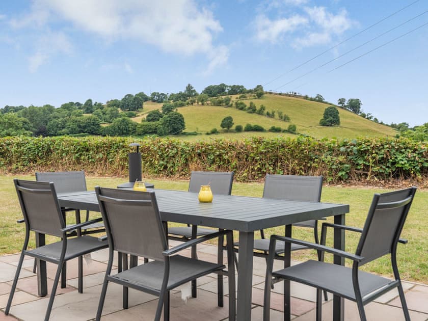 Outdoor area | Pennant, Llanerfyl, near Welshpool