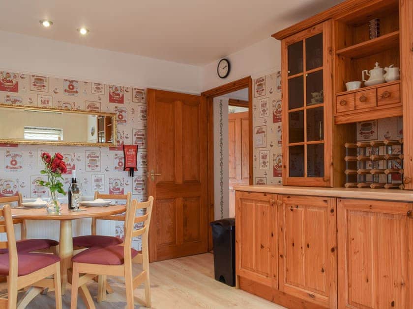 Kitchen/diner | Glossoms Lodge, Thorpe Arnold
