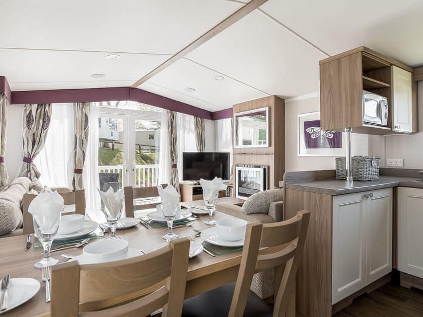 Dining Area | Hotel du Van, Poole