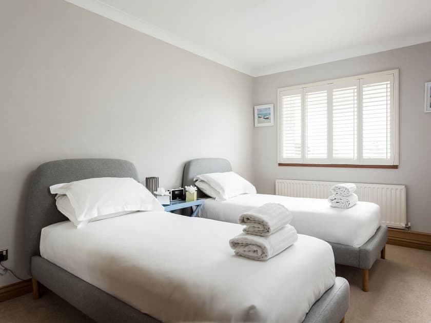 Twin bedroom | Sandy Shores, Poole