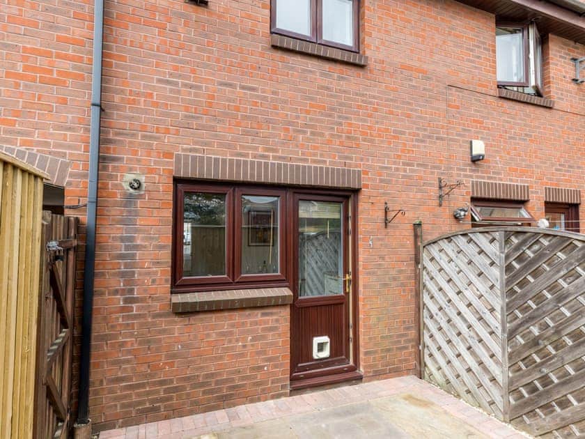 Outdoor area | Coast Away, Poole
