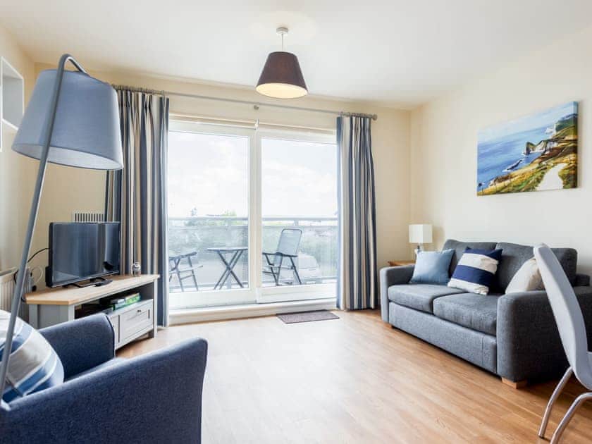 Living area | Coxswain’s Cabin, Poole