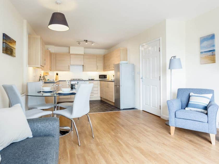 Open plan living space | Coxswain’s Cabin, Poole