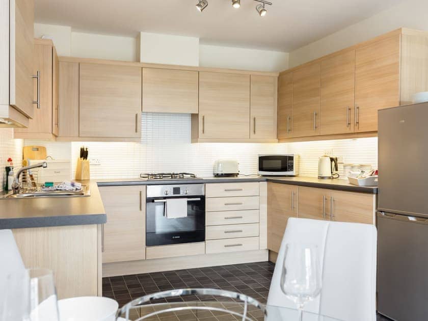 Kitchen area | Coxswain’s Cabin, Poole