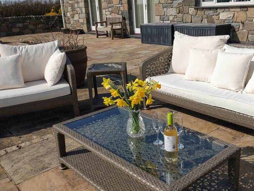 Outdoor area | Bodrydd - Bodrydd, Rhoshirwaun, near Pwllheli