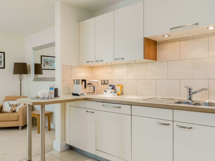 Kitchen | Perfect Harbour Views, Poole