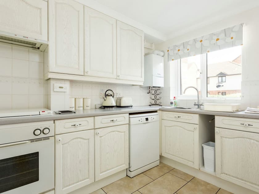 Kitchen | Sanderling, Poole