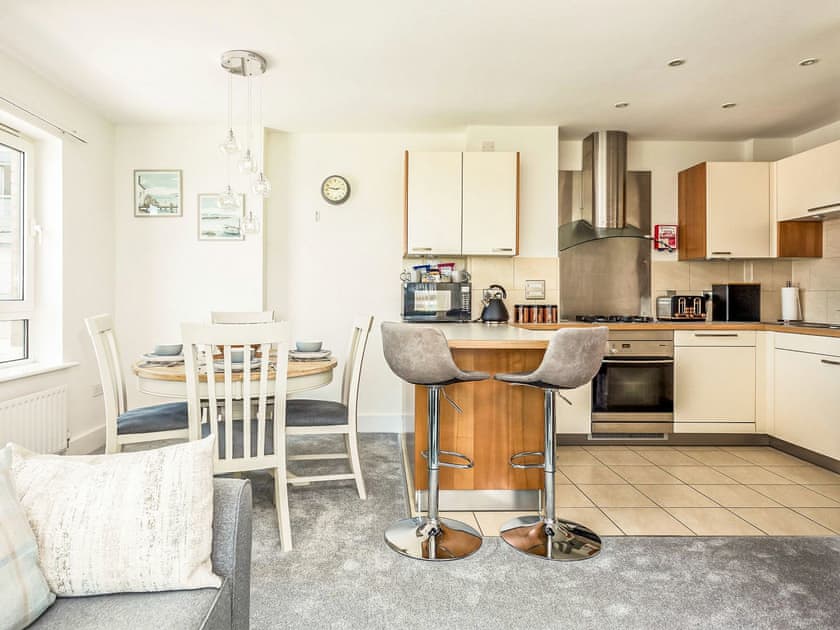 Tally Ho (ref UKC5629) in Poole