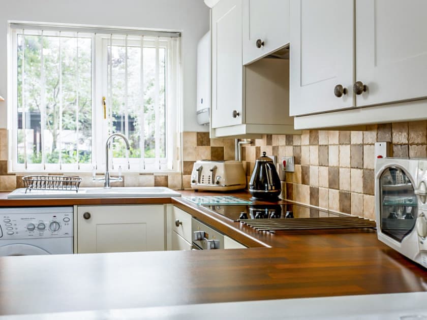 Kitchen | Dolphin Cottage, Poole