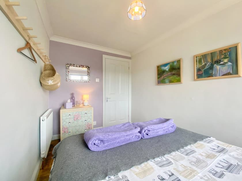 Double bedroom | Craigielea Cottage, Frome