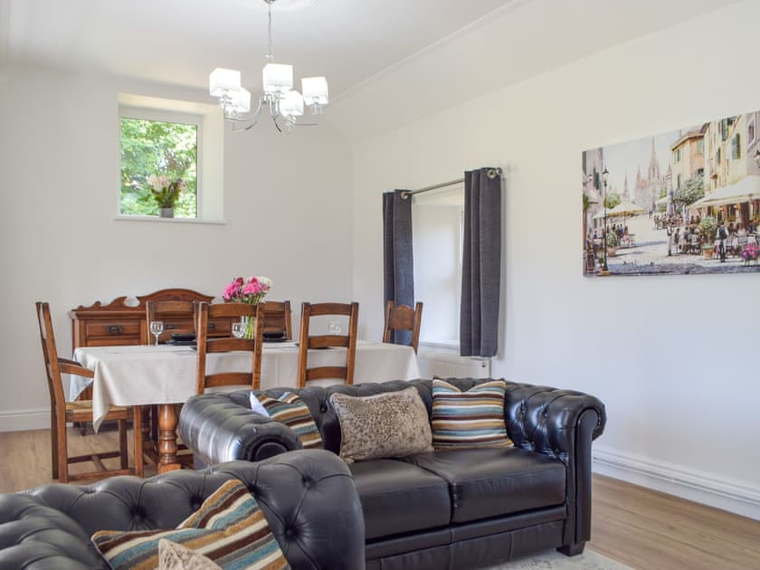 Living room/dining room | Tyn Y Coed, Beulah