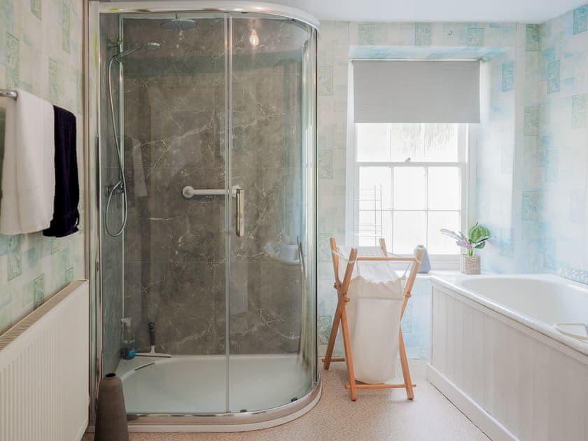 Bathroom | Number 4, Llandeilo