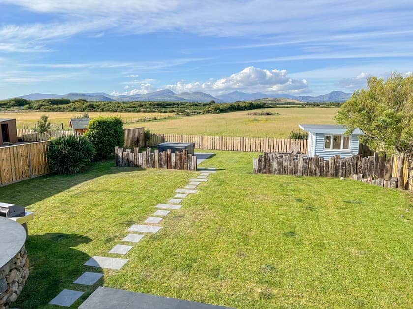 Garden | Bod Eithin, Harlech