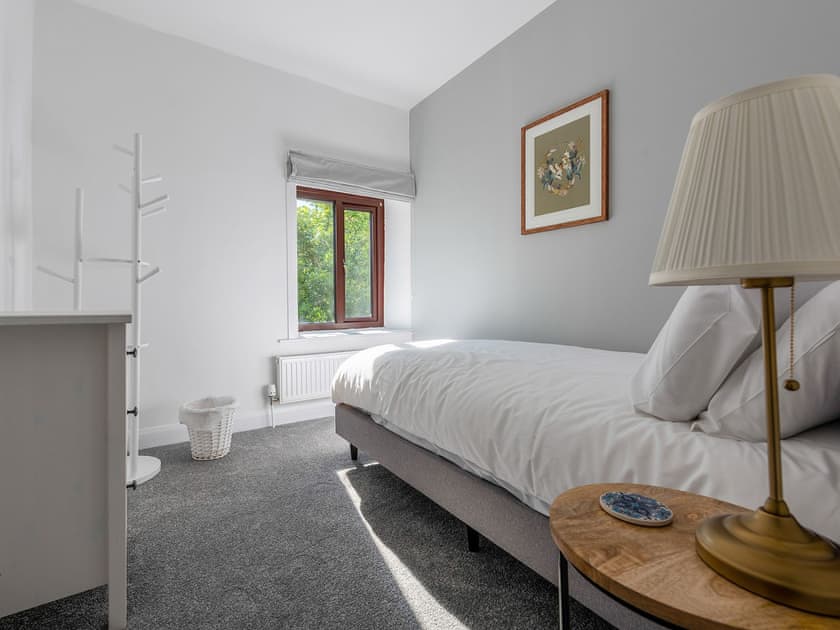 Single bedroom | The Farmhouse - Hawes Brown Moor Cottages, Hawes