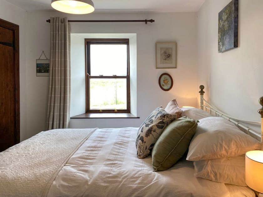 Double bedroom | Ardtur Croft, Appin