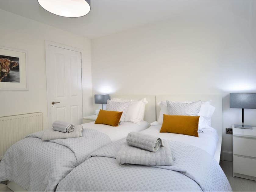 Twin bedroom | The Lookout, Tighnabruaich