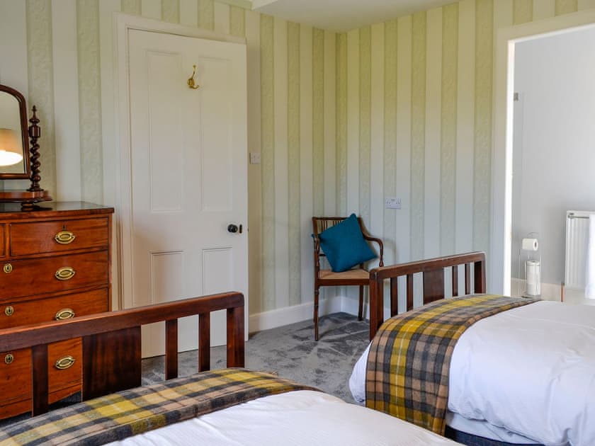 Twin bedroom | Craigvar House, Castle Douglas
