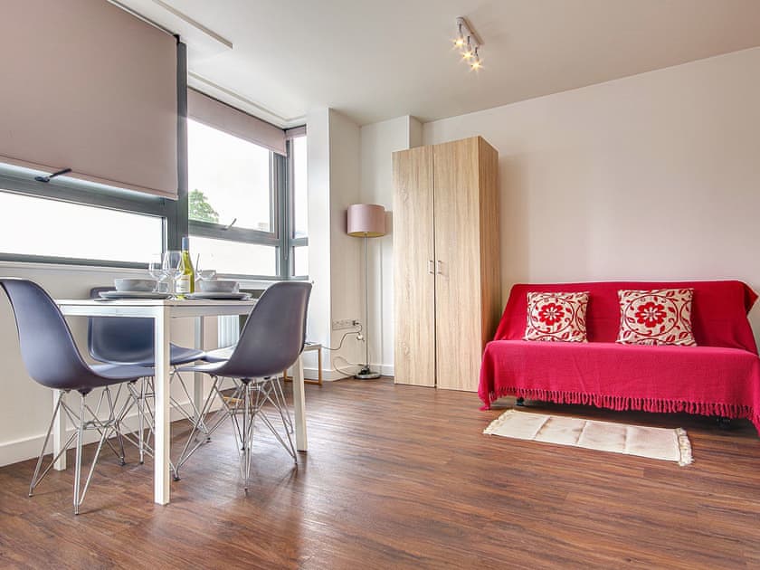 Open plan living space | Flat 9 - Hill House Studios, Bournemouth