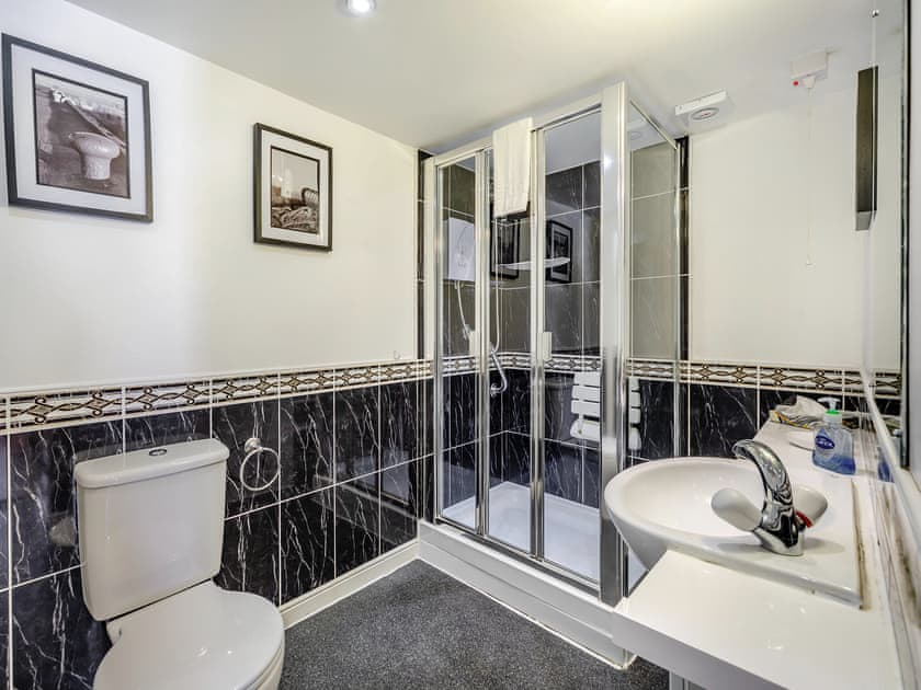 Shower room | Quay Cottage, Seahouses, near Alnwick