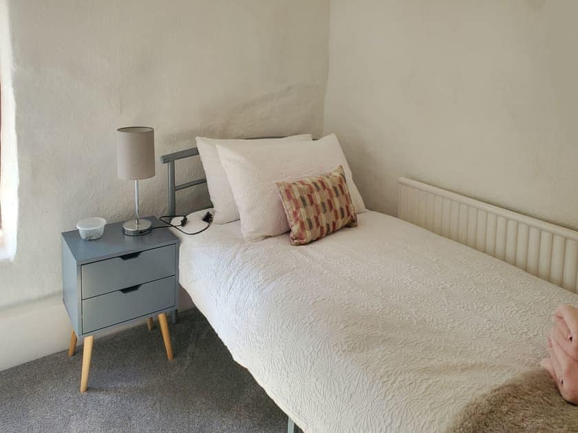 Single bedroom | Windmill Cottage, Breadsall, near Derby