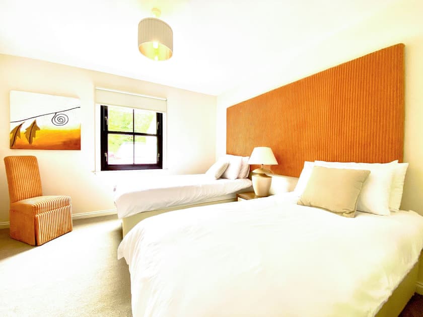 Twin bedroom | Lochindaal, Tarbert