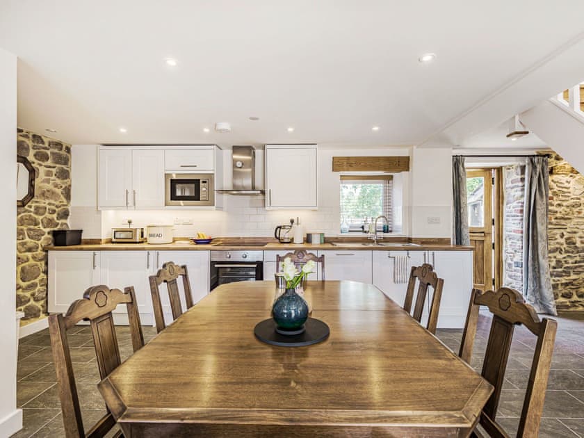 Dining Area | The Stables - Hendy Farm, Raglan