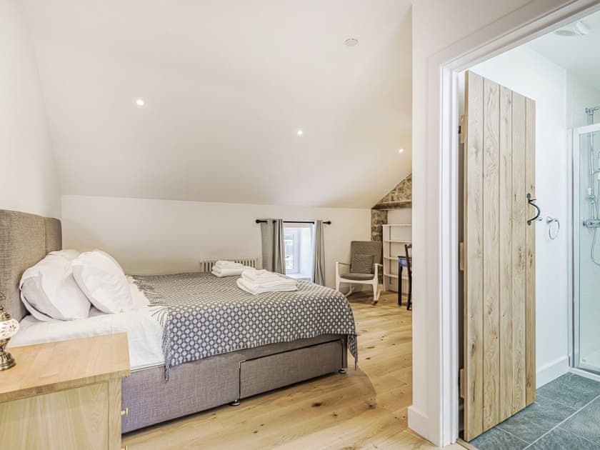 Double bedroom | The Stables - Hendy Farm, Raglan