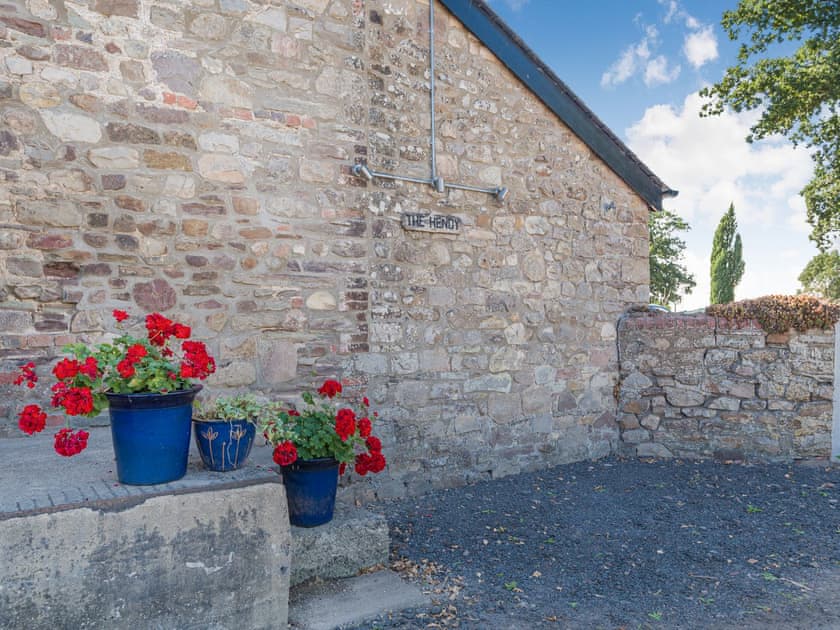 Parking | The Stables - Hendy Farm, Raglan