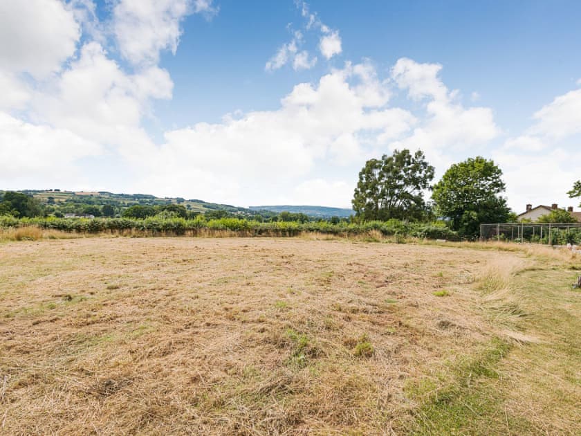 Surrounding area | The Stables - Hendy Farm, Raglan