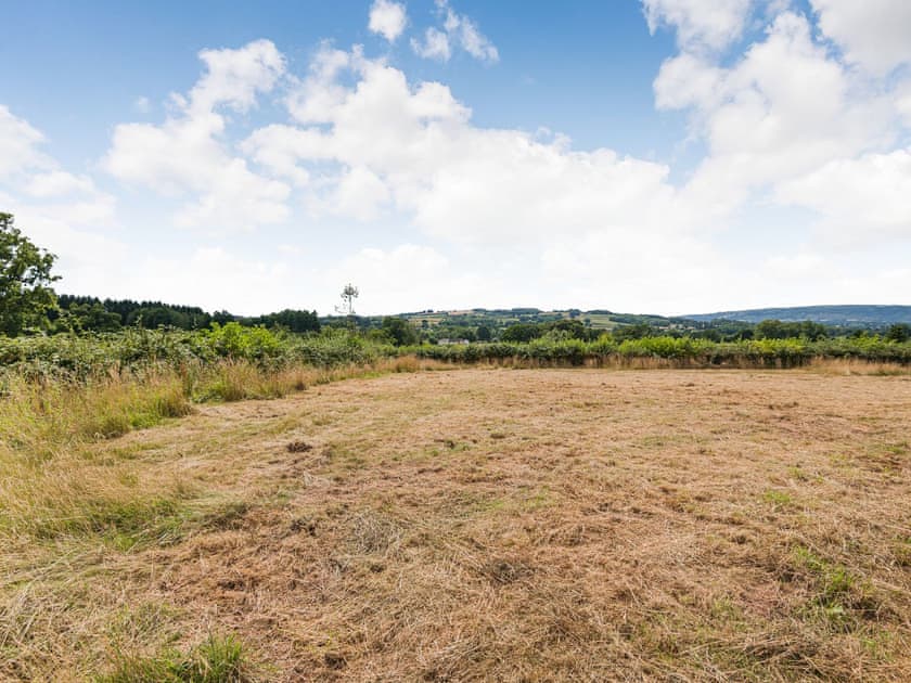 Surrounding area | The Stables - Hendy Farm, Raglan