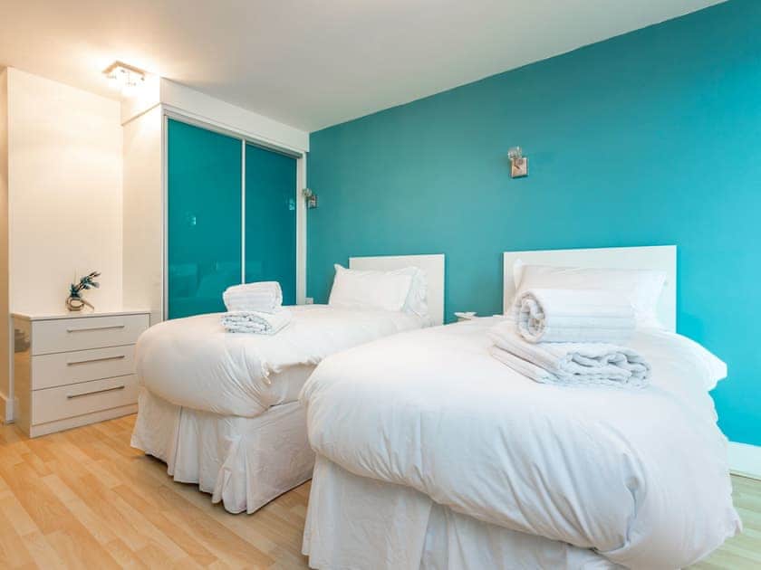 Twin bedroom | Baywatch, Poole