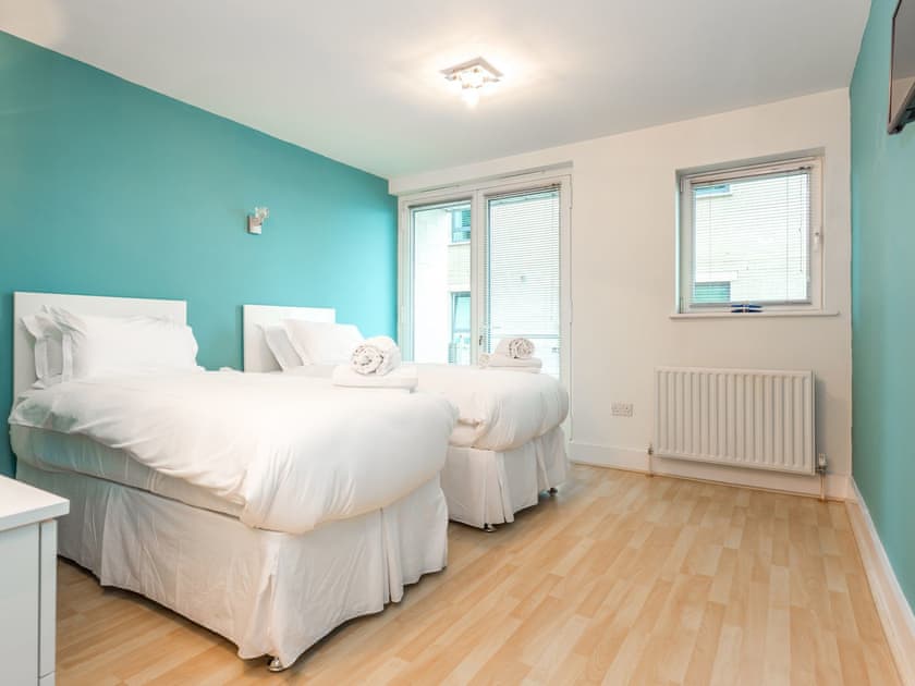 Twin bedroom | Baywatch, Poole