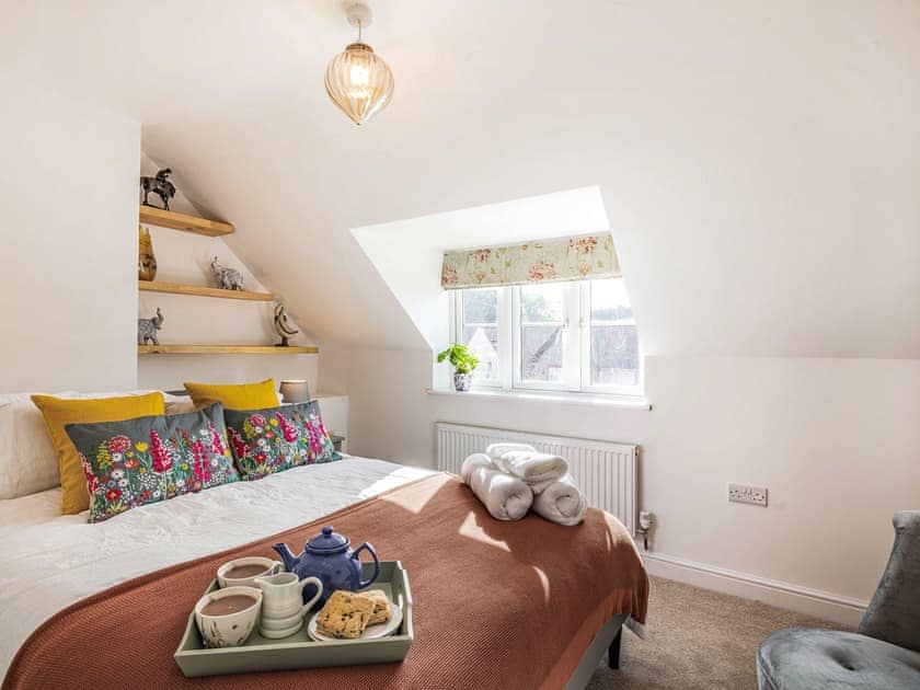 Master bedroom | Rosemary Cottage, Hickling, near Happisburgh
