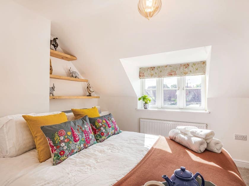 Master bedroom | Rosemary Cottage, Hickling, near Happisburgh