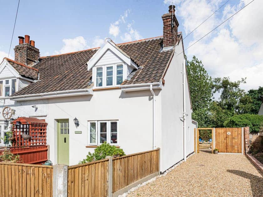 Exterior | Rosemary Cottage, Hickling, near Happisburgh