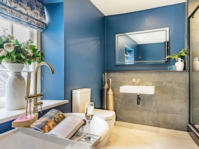 Bathroom | Millgate Fosse Cottage, Richmond