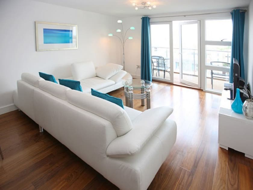 Living area | Horizon, Poole