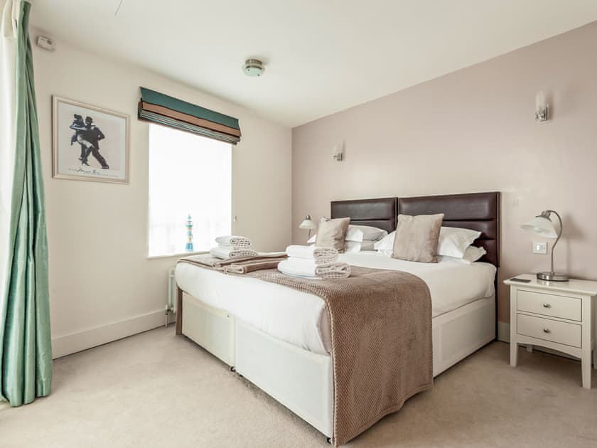 Double bedroom | Panorama, Poole