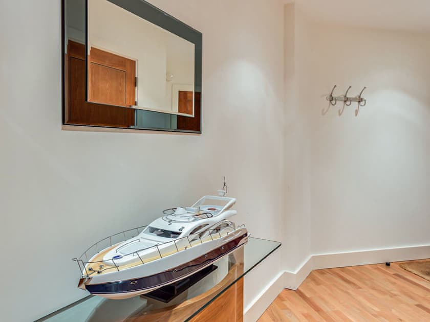 Hallway | Riva, Poole