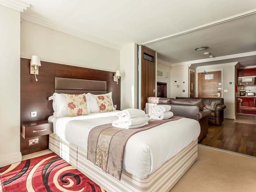 Double bedroom | Swallows, Bournemouth