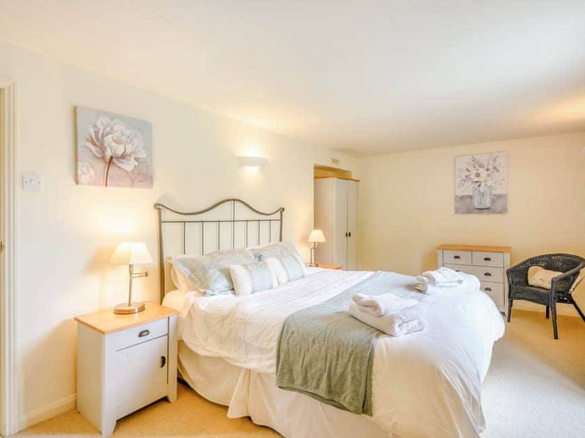 Double bedroom | Coach House - Yaxley Manor Cottages, Yaxley near Eye