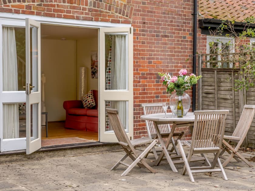 Outdoor area | Coach House - Yaxley Manor Cottages, Yaxley near Eye