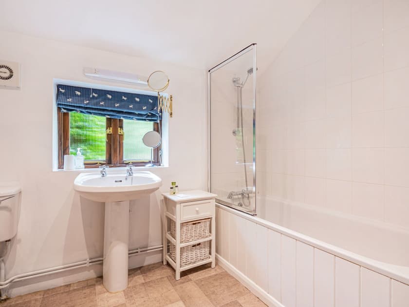 Bathroom | John Fanner Barn - Yaxley Manor Cottages, Yaxley near Eye