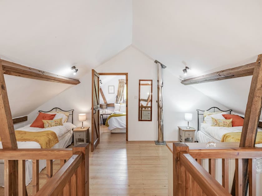 Twin bedroom | John Fanner Barn - Yaxley Manor Cottages, Yaxley near Eye