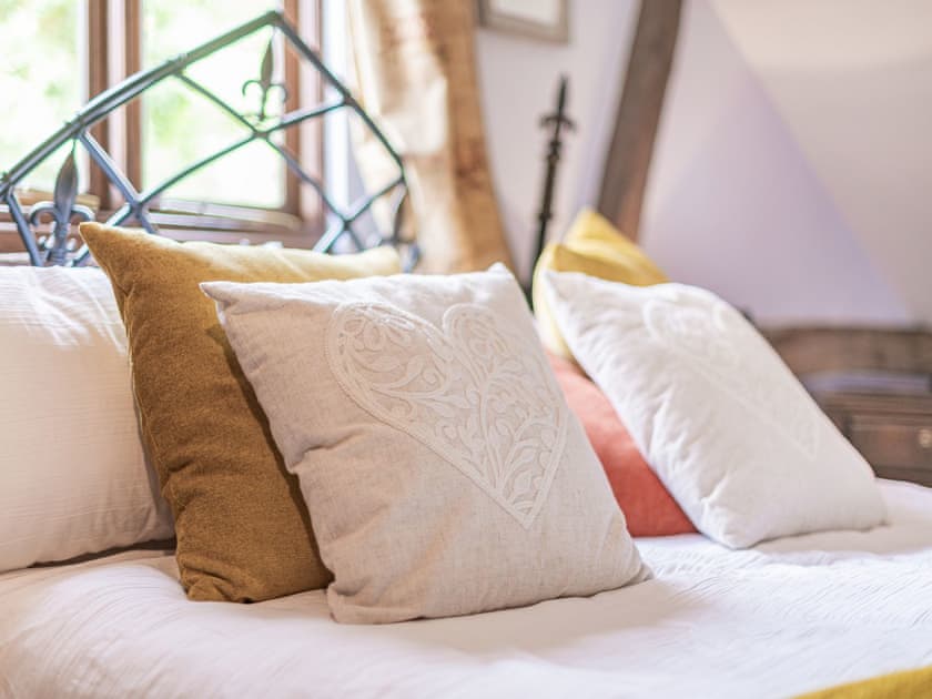Double bedroom | John Fanner Barn - Yaxley Manor Cottages, Yaxley near Eye