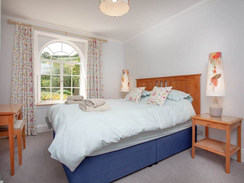 Double bedroom | Vat House - Tuckenhay Mill, Bow Creek, between Dartmouth and Totnes