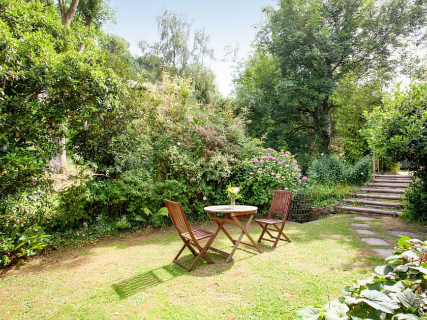 Garden | Mill Bank - Tuckenhay Mill, Bow Creek, between Dartmouth and Totnes