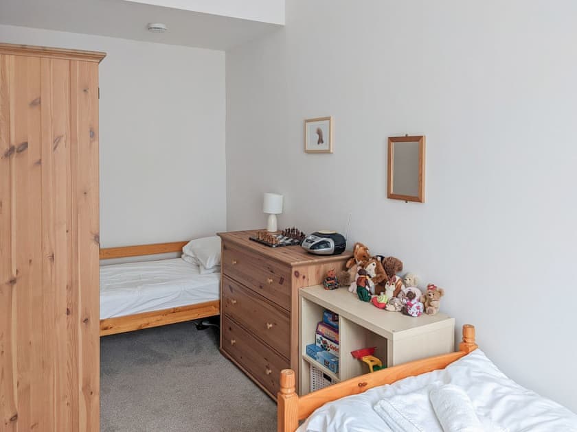 Twin bedroom | Bodwen Corner Cottage, Wootton Bridge