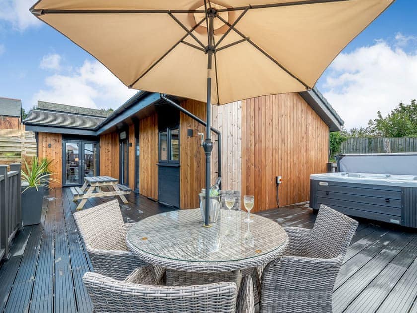Sitting-out-area | Appletree Lodge, Ayr